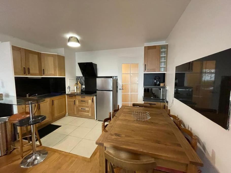 Apartment La Citadine, Paris A 10 Minutes Par Le Metro 8 Maisons-Alfort